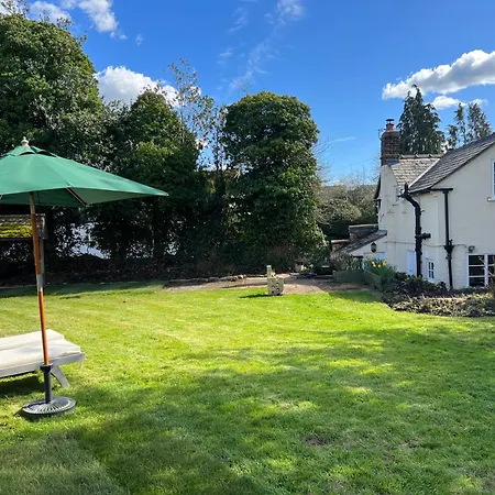 Luxury Cottage With Garden Bredon Exterior photo